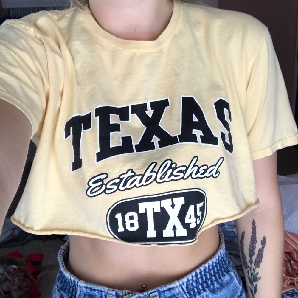 Cropped t-shirt
